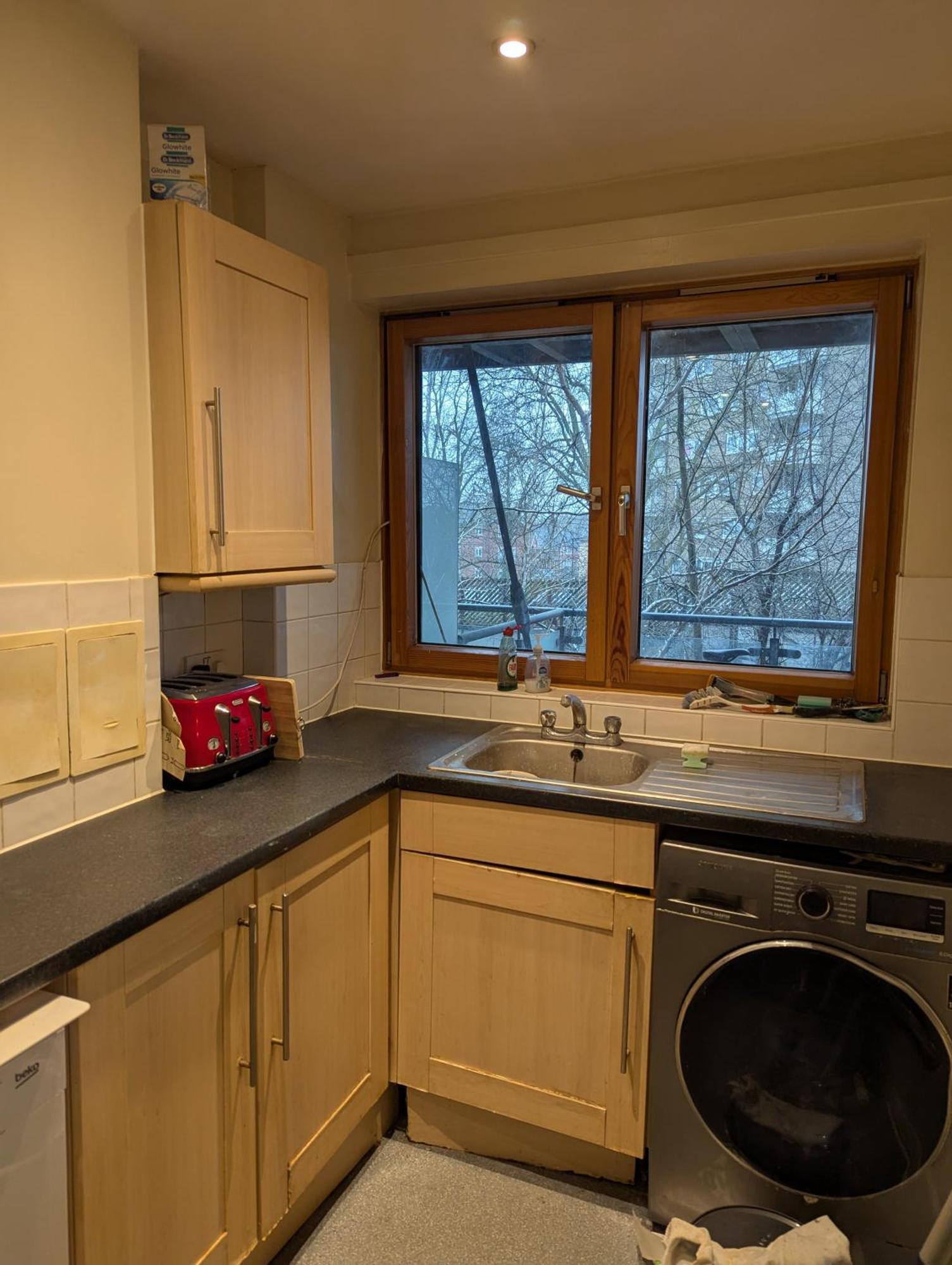 Проживание в семье 49 Donnington Court *